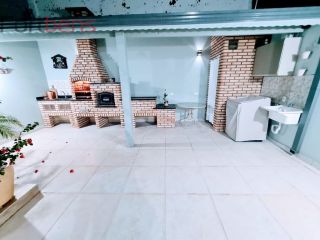 Sobrado Para Vender com 2 quartos no bairro Laranjeiras em Caieiras