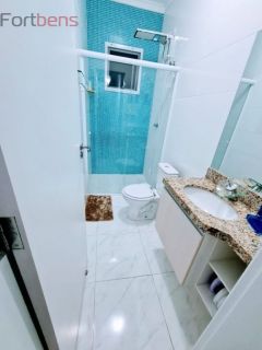 Sobrado Para Vender com 2 quartos no bairro Laranjeiras em Caieiras