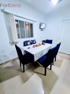 Sobrado Para Vender com 2 quartos no bairro Laranjeiras em Caieiras