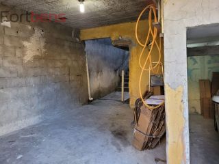 Casa Para Vender com 3 quartos 1 suítes no bairro Região Central em Caieiras