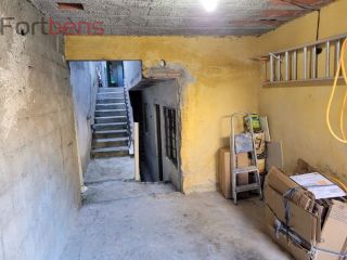 Casa Para Vender com 3 quartos 1 suítes no bairro Região Central em Caieiras