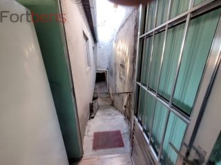 Casa Para Vender com 3 quartos 1 suítes no bairro Região Central em Caieiras