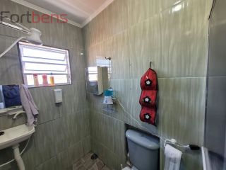 Casa Para Vender com 3 quartos 1 suítes no bairro Região Central em Caieiras