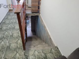 Casa Para Vender com 3 quartos 1 suítes no bairro Região Central em Caieiras