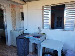 Casa Para Vender com 3 quartos 1 suítes no bairro Região Central em Caieiras