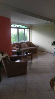 Casa Ampla à venda, 400 m² de  Área Construída por R$ 1.500.000 - Laranjeiras - Caieiras/SP