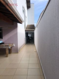 Sobrado Para Vender com 3 quartos 1 suítes no bairro Laranjeiras em Caieiras