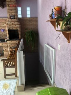 Sobrado Para Vender com 3 quartos 1 suítes no bairro Laranjeiras em Caieiras