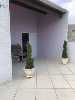 Sobrado Para Vender com 3 quartos 1 suítes no bairro Laranjeiras em Caieiras