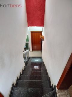 Sobrado Para Vender com 4 quartos 1 suítes no bairro Serpa em Caieiras