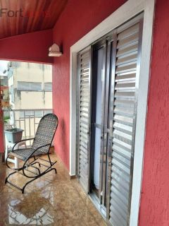 Sobrado Para Vender com 4 quartos 1 suítes no bairro Serpa em Caieiras