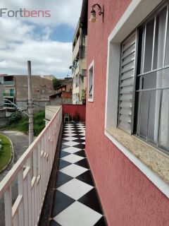 Sobrado Para Vender com 4 quartos 1 suítes no bairro Serpa em Caieiras