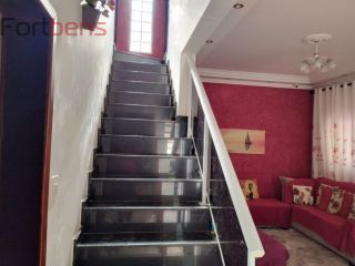 Sobrado Para Vender com 4 quartos 1 suítes no bairro Serpa em Caieiras