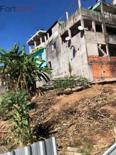 Casa Para Vender com 3 quartos no bairro Vila Santista em Franco Da Rocha