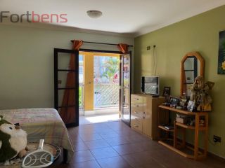 Casa Para Vender com 3 quartos 1 suítes no bairro Nova Caieiras em Caieiras