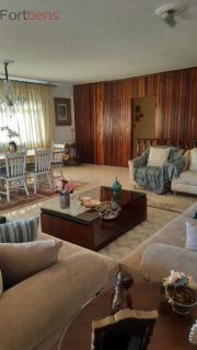 Casa Para Vender com 3 quartos 2 suítes no bairro Região Central em Caieiras 