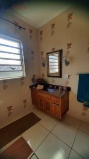 Casa Para Vender com 3 quartos 2 suítes no bairro Região Central em Caieiras 