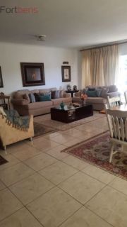 Casa Para Vender com 3 quartos 2 suítes no bairro Região Central em Caieiras 