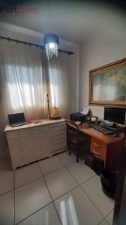 Casa Para Vender com 3 quartos 2 suítes no bairro Região Central em Caieiras 