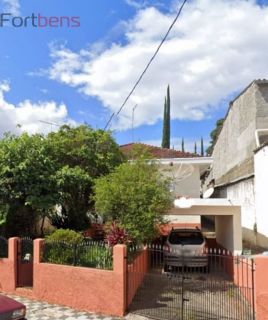 Casa Para Vender com 3 quartos 1 suítes no bairro Região Central em Caieiras 