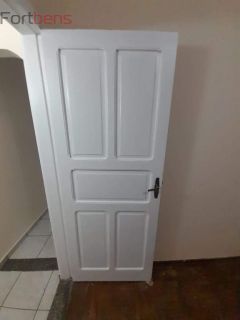 Casa Para Vender com 3 quartos 1 suítes no bairro Região Central em Caieiras 