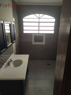 Casa de Condomínio Para Vender com 4 quartos 1 suítes no bairro Nova Caieiras em Caieiras