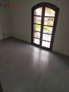 Casa de Condomínio Para Vender com 4 quartos 1 suítes no bairro Nova Caieiras em Caieiras