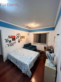 Sobrado Para Vender com 3 quartos 2 suítes no bairro Alpes de Caieiras em Caieiras