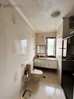 Sobrado Para Vender com 3 quartos 2 suítes no bairro Alpes de Caieiras em Caieiras