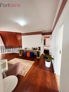 Sobrado Para Vender com 3 quartos 2 suítes no bairro Alpes de Caieiras em Caieiras