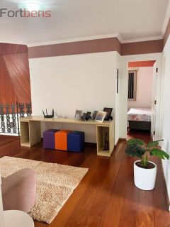 Sobrado Para Vender com 3 quartos 2 suítes no bairro Alpes de Caieiras em Caieiras