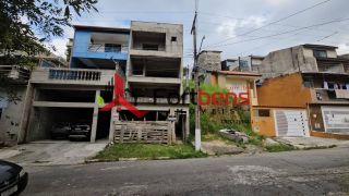 Sobrado Para Vender com 3 quartos 1 suítes no bairro Serpa em Caieiras