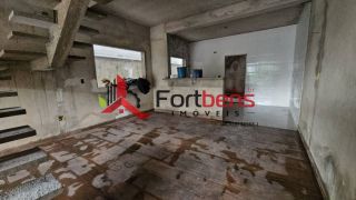 Sobrado Para Vender com 3 quartos 1 suítes no bairro Serpa em Caieiras