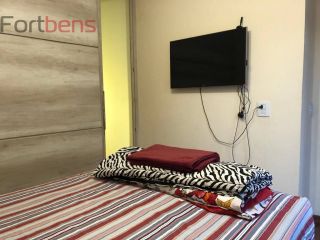 Sobrado Para Vender com 3 quartos 2 suítes no bairro Região Central em Caieiras