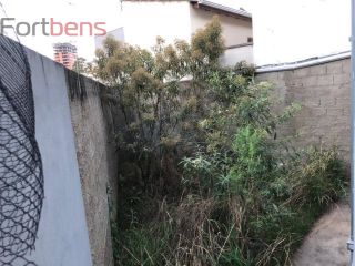 Sobrado Para Vender com 3 quartos 2 suítes no bairro Região Central em Caieiras