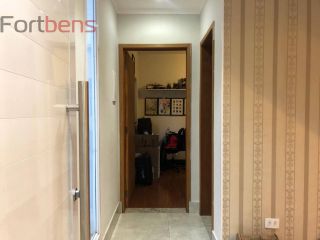 Sobrado Para Vender com 3 quartos 2 suítes no bairro Região Central em Caieiras