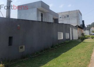 Sobrado Para Vender com 3 quartos 2 suítes no bairro Região Central em Caieiras