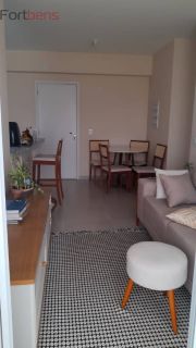 Apartamento Para Vender com 2 quartos 1 suítes no bairro Região Central em Caieiras