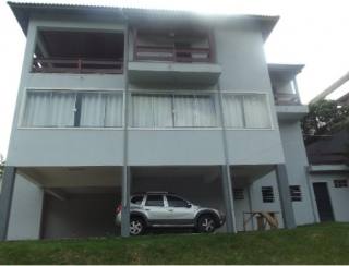 Chácara Para Vender com 4 quartos 3 suítes no bairro Laranjeiras em Caieiras 