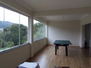 Chácara Para Vender com 4 quartos 3 suítes no bairro Laranjeiras em Caieiras 