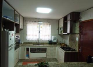 Chácara Para Vender com 4 quartos 3 suítes no bairro Laranjeiras em Caieiras 