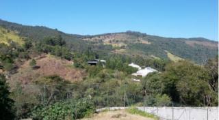 Chácara Para Vender com 4 quartos 3 suítes no bairro Laranjeiras em Caieiras 