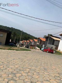 Casa de Condomínio Para Vender com 2 quartos 1 suítes no bairro Mato Dentro em Mairiporã