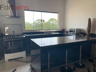 Casa de Condomínio Para Vender com 2 quartos 1 suítes no bairro Mato Dentro em Mairiporã