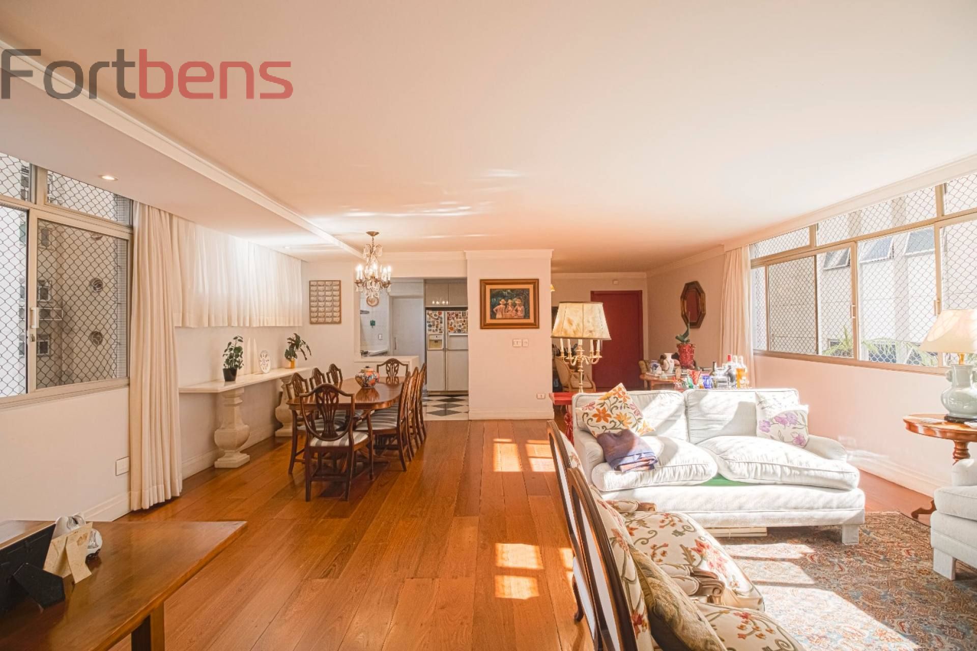 Apartamento Para Vender com 2 quartos 1 suítes no bairro Jardim Paulista em São Paulo