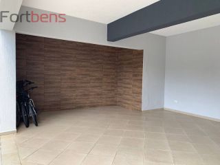 Casa de Condomínio Para Vender com 3 quartos 1 suítes no bairro Nova Caieiras em Caieiras