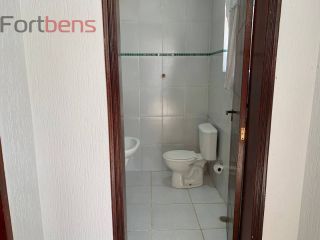 Casa de Condomínio Para Vender com 3 quartos 1 suítes no bairro Nova Caieiras em Caieiras