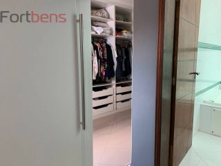 Casa de Condomínio Para Vender com 3 quartos 1 suítes no bairro Nova Caieiras em Caieiras