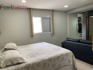 Casa de Condomínio Para Vender com 3 quartos 1 suítes no bairro Nova Caieiras em Caieiras