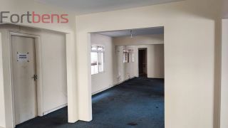 Sala Comercial Para Alugar no bairro Vila Nova Conceição em São Paulo